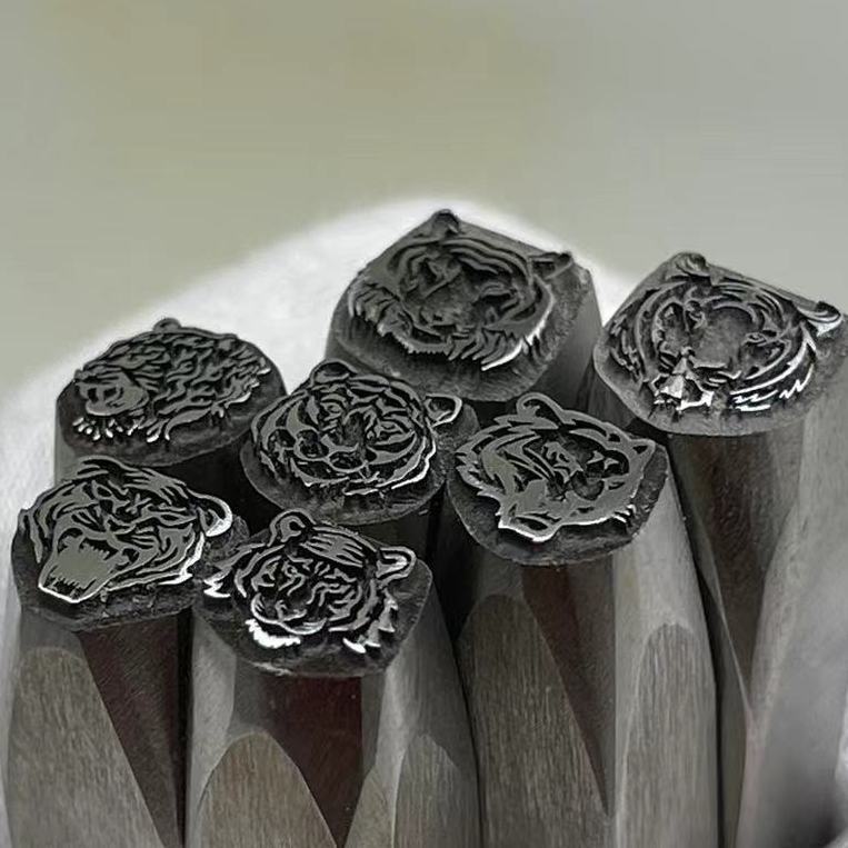 Tiger Head Design Metal Punch  - огляд і ціна Leatherwork Embossing