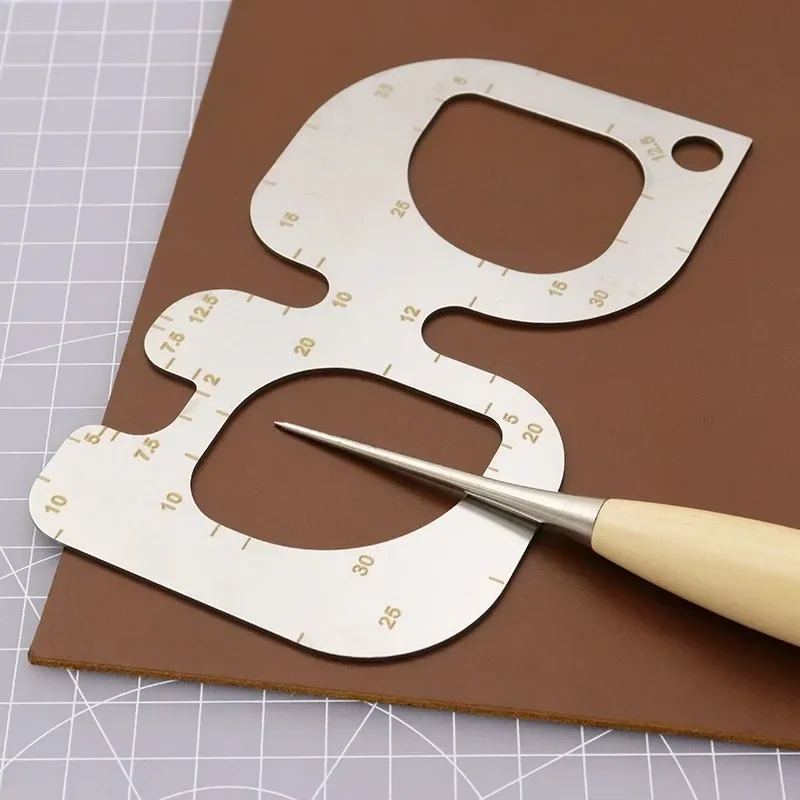 R Positioning Ruler Stainless  - огляд і ціна Leatherwork Ruler